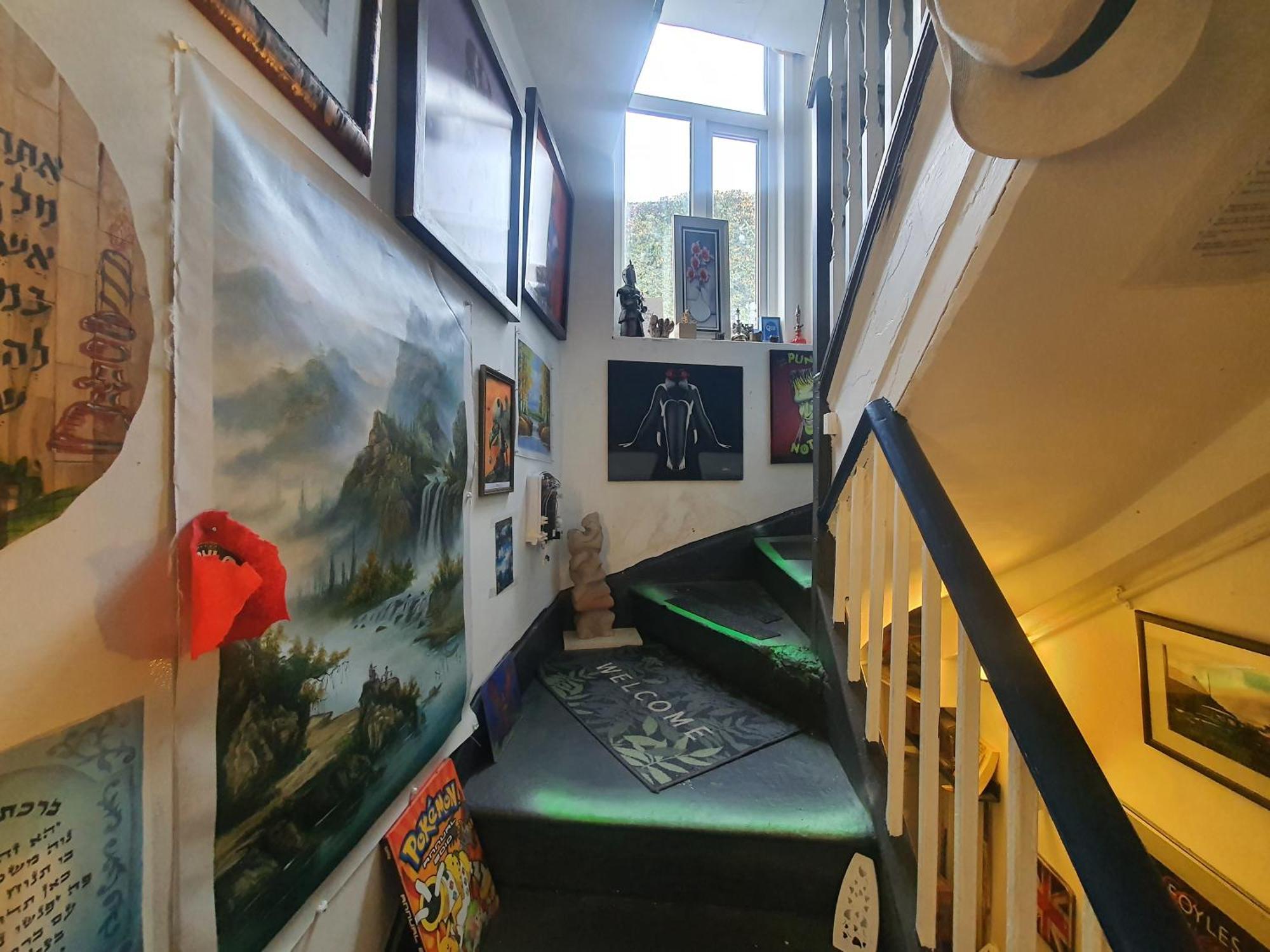 Cyber-Art Studio In Camden London Ngoại thất bức ảnh